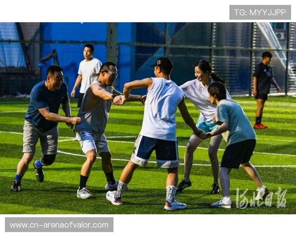 橄榄球运动迭代年轻化，新兴项目成年轻人个性表达标签